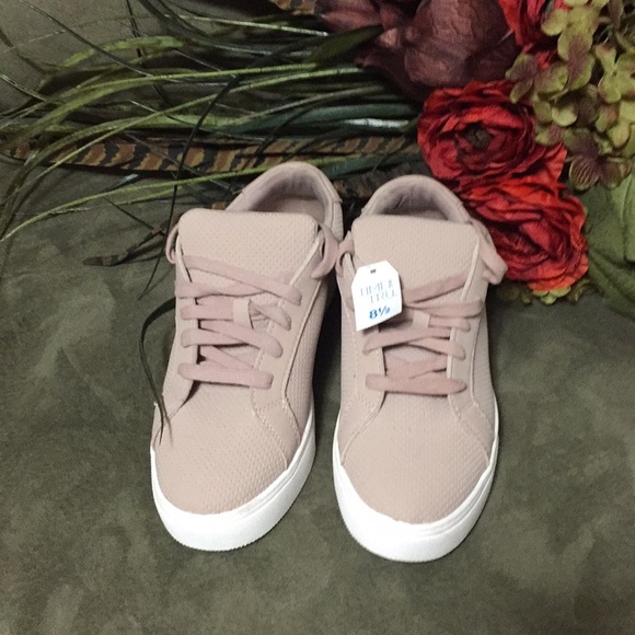 Time And Tru Sneakers - Picture 3 of 7